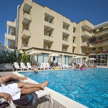 Park Hotel Kursaal Мисано Адриатико Екстериор снимка