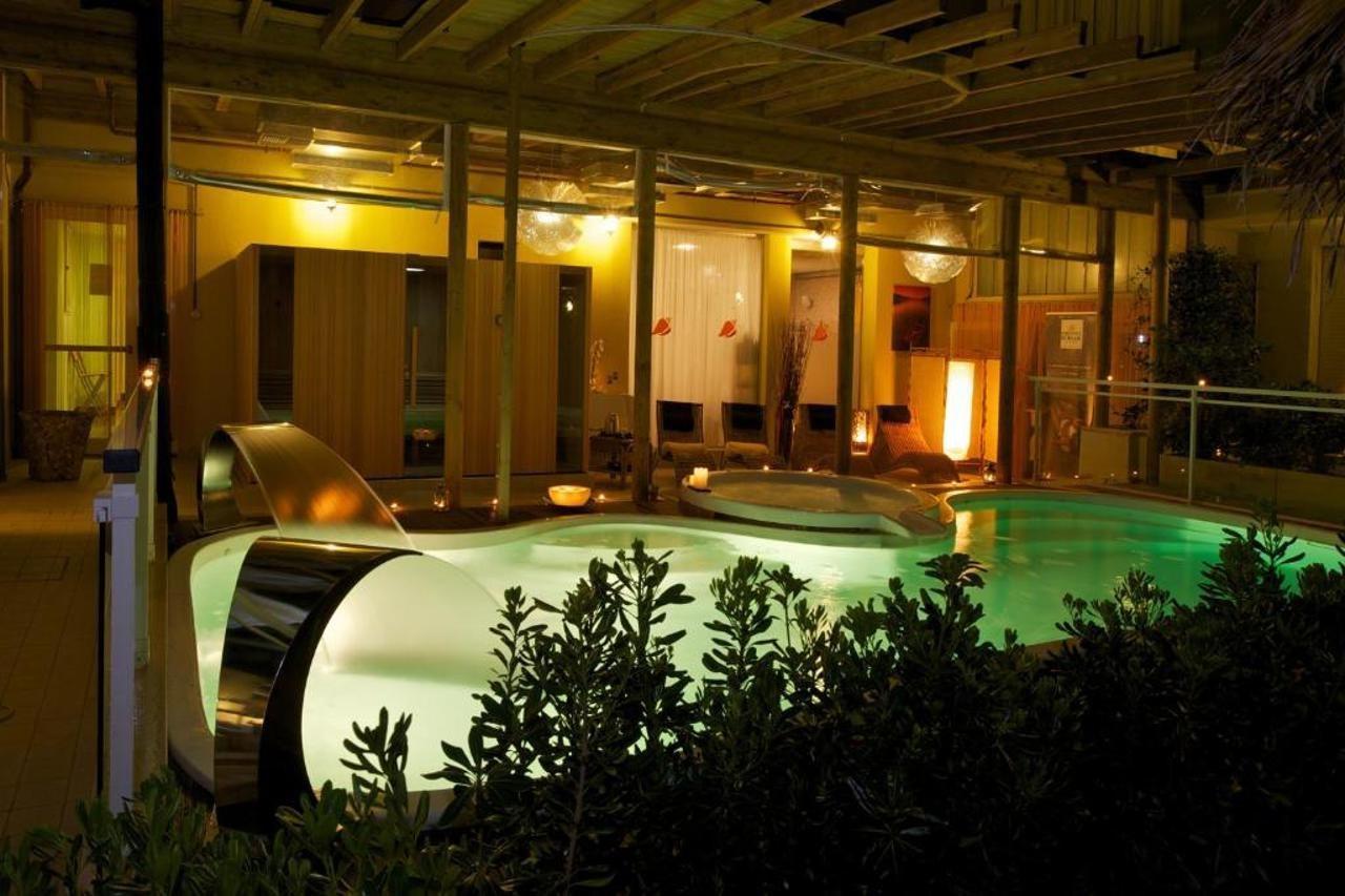 Park Hotel Kursaal Мисано Адриатико Екстериор снимка