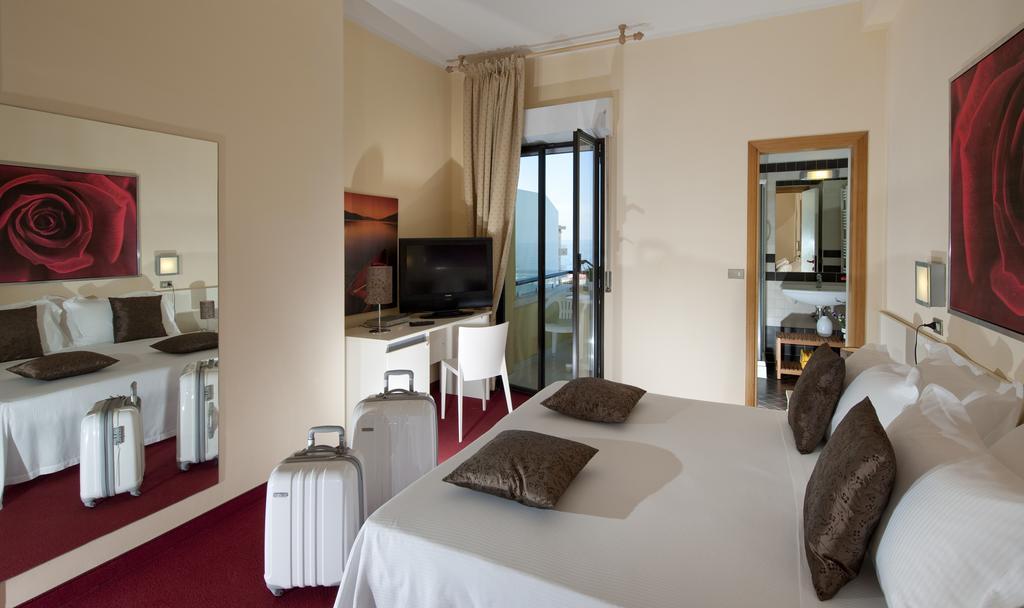 Park Hotel Kursaal Мисано Адриатико Екстериор снимка