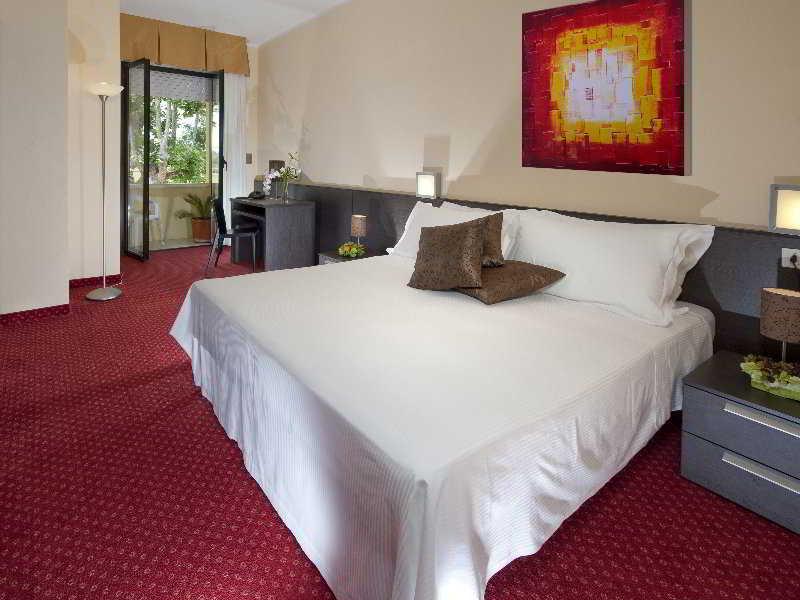 Park Hotel Kursaal Мисано Адриатико Екстериор снимка