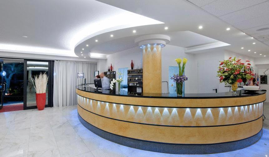 Park Hotel Kursaal Мисано Адриатико Екстериор снимка