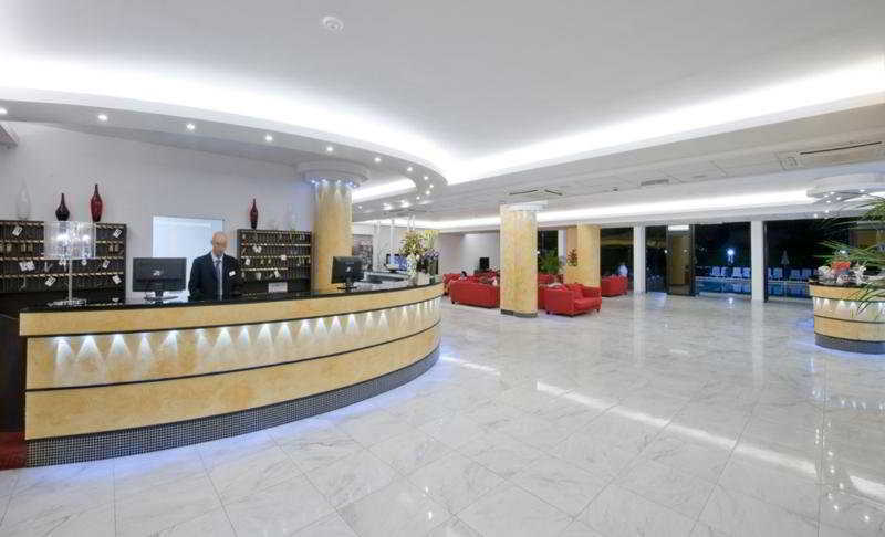 Park Hotel Kursaal Мисано Адриатико Екстериор снимка