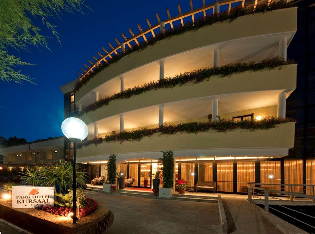 Park Hotel Kursaal Мисано Адриатико Екстериор снимка
